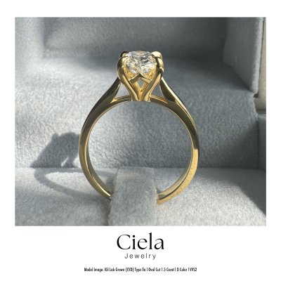 แหวนเพชรเม็ดเดี่ยว Classic Oval Solitaire