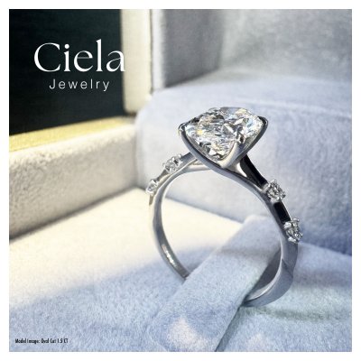 แหวนเพชรเม็ดเดี่ยว Oval Knife-edge Solitaire