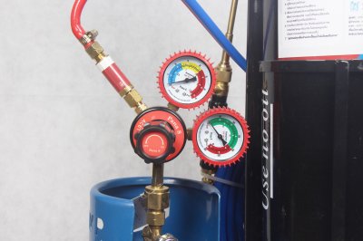 ชุดเชื่อมสนาม 4 จุด พร้อมกันไฟย้อน ระบบปลอดภัยสูง