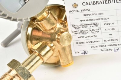 เกจ์ปรับวัดแรงดันไนโตรเจน