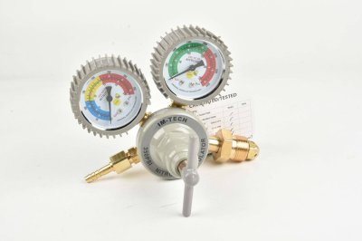 เกจ์ปรับวัดแรงดันไนโตรเจน