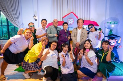 รับจัดเลี้ยง งานทำบุญเลี้ยงพระ งานเลี้ยงบริษัท งานประชุม งานแต่งงาน งานเลี้ยงสังสรรค์ งานเลี้ยงฉลองปาร์ตี้ ล่องเรือรับประทานอาหาร 