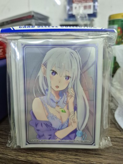 Kado Suri Vol.18 Re:ZERO -Starting Life in Another World- / Emilia ซองคลุมการ์ด Normal Size 80 ซอง