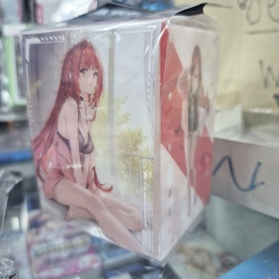 กล่องใส่การ์ดพลาสติก Bushiroad Deck Holder Collection V3 Vol.1282 Goddess of Victory: Nikke [Rapi: Red Hood - Cherished Red] Ver.
