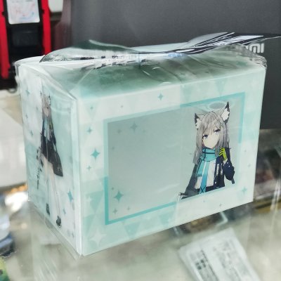 กล่องใส่การ์ดพลาสติก Bushiroad Deck Holder Collection V3 Vol.893 Blue Archive "Shiroko" Memorial Lobby Illustration ver.