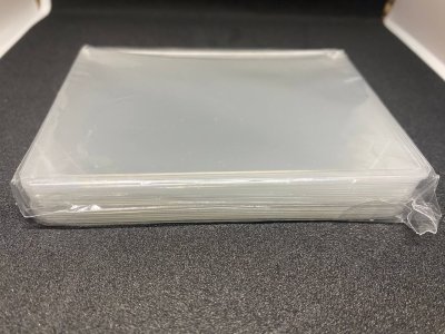 (10ชิ้นต่อแพ็ค) Side loader 94mm x 69 mm กรอบสำหรับใส่การ์ดด้านข้าง กันรอยขีดข่วน ป้องกันการ์ดงอ ไม่ดูดโฮโลแกรม