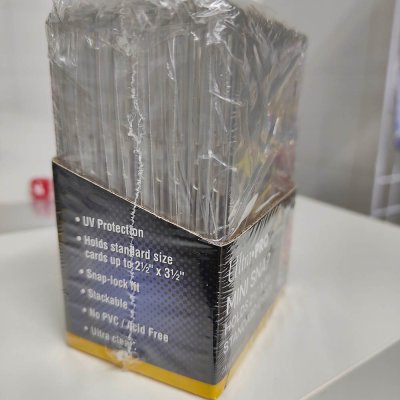 Ultra Pro : Mini Snap (กรอบพลาสติกเก็บการ์ดสะสมขนาดเล็ก (ใส่ได้ทั้ง YGO,VG,MTG,WS) 1 กล่อง = 10 ชิ้น
