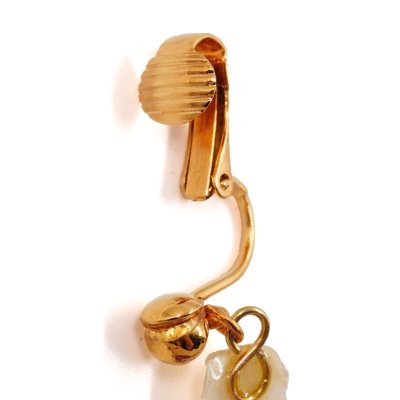 ต่างหูกลีบดอกกล้วยไม้เดนโดรเบียม ต่างหูกลีบดอกกล้วยไม้เดนโดรเบียม