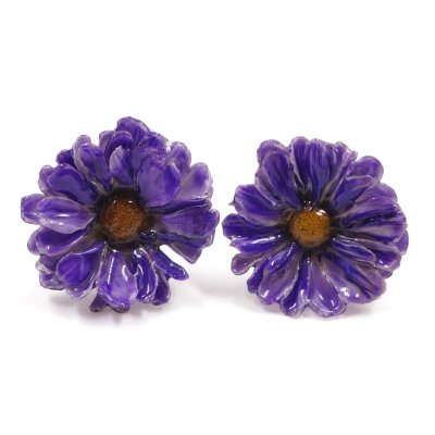 Clear-Coated Mini Chrysanthemum Earrings
