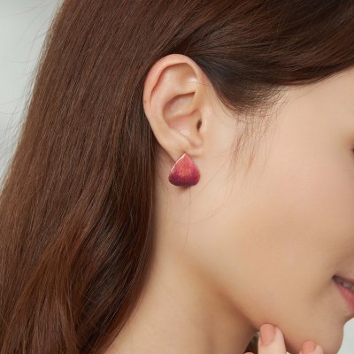 ต่างหูตัดกลีบดอกกล้วยไม้เดนโดรเบียม ต่างหูตัดกลีบดอกกล้วยไม้เดนโดรเบียม