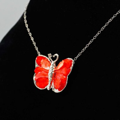 Silver Plated Butterfly with Preserved Flower Petals Pendant Necklace