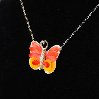 Silver Plated Butterfly with Preserved Flower Petals Pendant Necklace