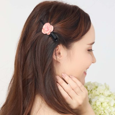 Clear-Coated Hydrangea Hair Clip