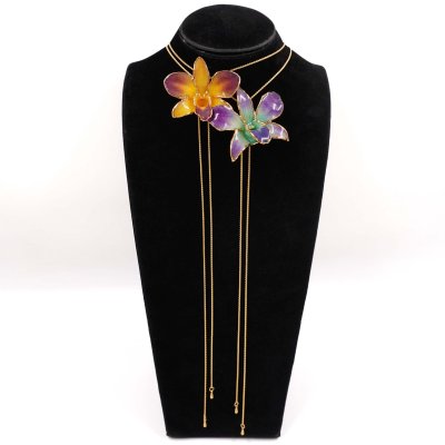 สร้อยปรับระดับดอกกล้วยไม้เดรโดรเบียมขอบทอง สร้อยปรับระดับดอกกล้วยไม้เดรโดรเบียมขอบทอง