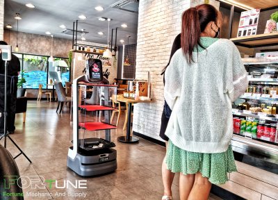 หุ่นยนต์เสิร์ฟอาหาร orionstar robot