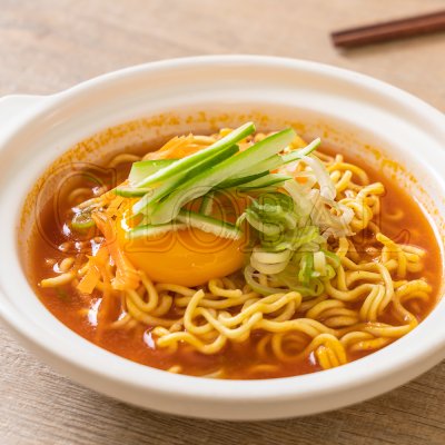 เส้นราเมงสด (Nama Ramen Wave) เส้นราเมงแบบเกลียว นำเข้า