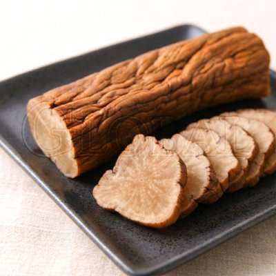 หัวไชเท้าดองรมควัน Iburi Daikon