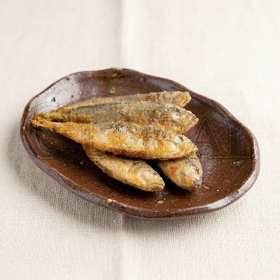 ปลาอาจิชุบแป้งทอด