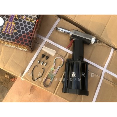 เครื่องย้ำรีเวทลม OKURA ARG-64