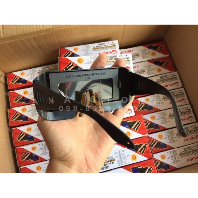 แว่นเชื่อมอย่างดี ปรับแสงออโต้ เชื่อมได้ทั้งวันไม่ปวดตา