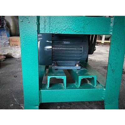 เครื่องดัดท่อโค้งแบบไฟฟ้า OKURA EPB09  สินค้าพร้อมส่งจากไทย