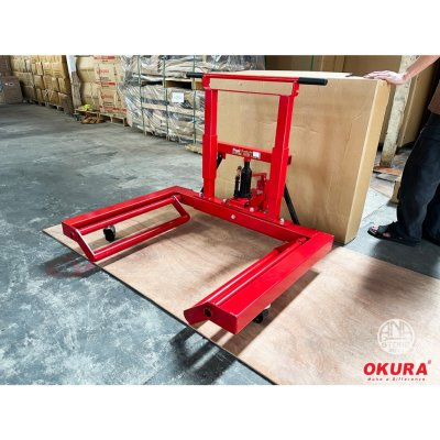 แม่แรงยกล้อรถบรรทุก 680 KGS TRUCK WHEEL DOLLY okura WD1500
