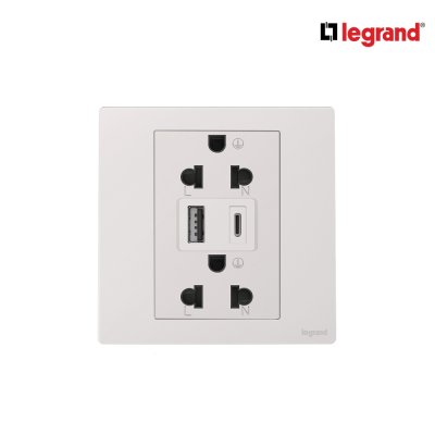 Legrand เต้ารับคู่มีกราวด์+USB Type A+C สีขาว 1G EURO-US 16A Socket With USB Charger | Mallia Senses | 281204MW