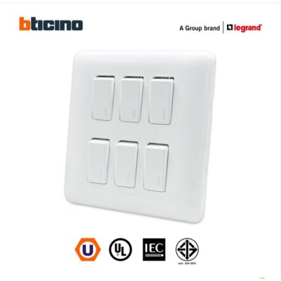 BTicino ชุดสวิตช์ทางเดียว 6ตัว พร้อมฝาครอบ สีขาว รุ่นเมจิก One Way Switch 6Module รุ่น Magic Advance | M9001*6+M906/16P