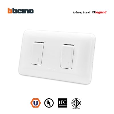 BTicino ชุดสวิตช์ทางเดียว 2 ตัว พร้อมฝาครอบ สีขาว รุ่น Magic Advance