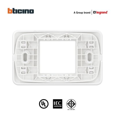 BTicino หน้ากากฝาครอบ ขนาด 1.5 ช่อง สีขาว Cover Plate 1.5 Module White รุ่น Magic Advance | M903/23P