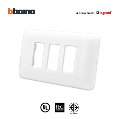 BTicino หน้ากากฝาครอบ ขนาด 3 ช่อง สีขาว Cover Plate 3Module White รุ่น Magic Advance | M903/13P