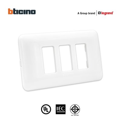 BTicino หน้ากากฝาครอบ ขนาด 3 ช่อง สีขาว Cover Plate 3Module White รุ่น Magic Advance | M903/13P