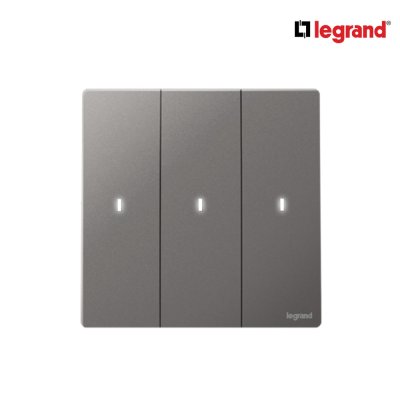 Legrand สวิตช์ทางเดียว 3 ช่อง สีเทาดำ มีไฟ LED 3G 1Way 16A Illuminated Switch | Mallia Senses | 281014DS