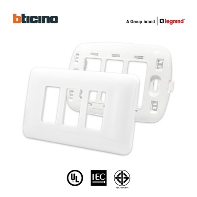 BTicino หน้ากากฝาครอบ ขนาด 3 ช่อง สีขาว Cover Plate 3Module White รุ่น Magic Advance | M903/13P