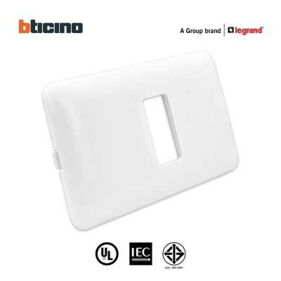 BTicino หน้ากากฝาครอบ ขนาด 1 ช่อง สีขาว Cover Plate 1Module White รุ่น Magic Advance | M903/11P