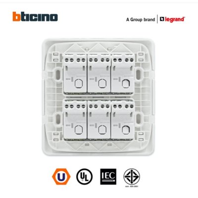 BTicino ชุดสวิตช์ทางเดียว 6ตัว พร้อมฝาครอบ สีขาว รุ่นเมจิก One Way Switch 6Module รุ่น Magic Advance | M9001*6+M906/16P