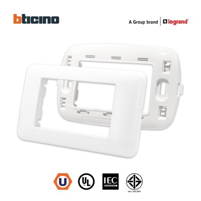 BTicino หน้ากากฝาครอบ ขนาด 3 ช่อง สีขาว Cover Plate 3 Module White รุ่น Magic Advance | M903/30P