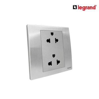 แพ็ค4 | Legrand ชุดเต้ารับคู่ 3 ขา มีม่านนิรภัย สีอลูมิเนียม รุ่นมาเรียเซนต์ | Mallia Senses | 281104BA