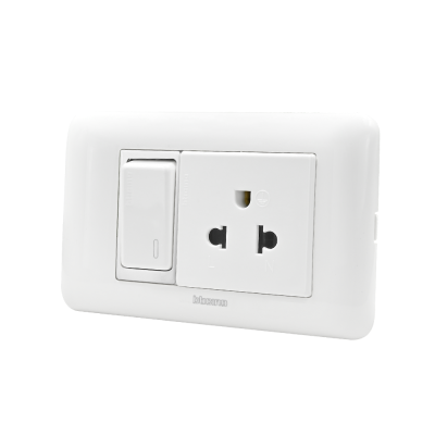 ชุดสวิตช์ทางเดียว+เต้ารับเดี่ยว 3ขา สีขาว รุ่น เมจิก แอดวานซ์ 1Way Switch+Socket Euro-Us 2P+E White รุ่น Magic Advanc