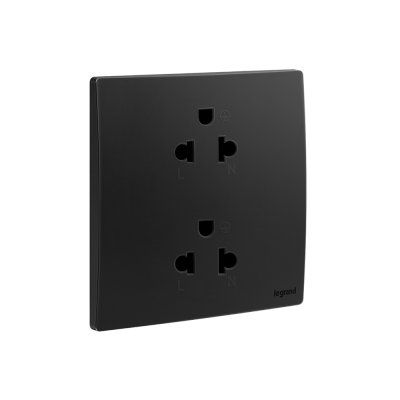 Legrand เต้ารับคู่มีกราวด์ สีดำ 1G EURO-US 16A 2x2P+Earth Socket รุ่นมาเรียเซนต์ | Mallia Senses | Matt Black | 281104MB