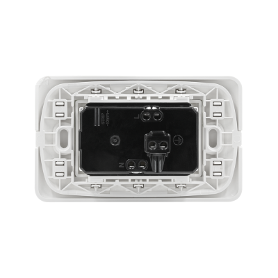 BTicino ชุดเต้ารับไฟฟ้าคู่ 3 ขามีกราวด์+หน้ากากฝาครอบ สีขาว บิทิชิโน่ รุ่น Magic Advance รหัส M9025G+M903/30P