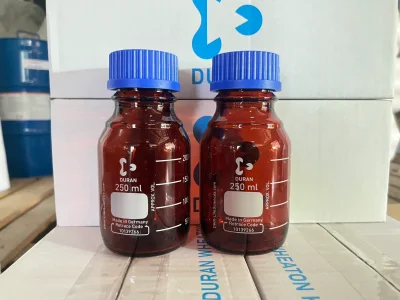 Laboratory Bottle amber, 250 ml, Screw cap,"Duran"