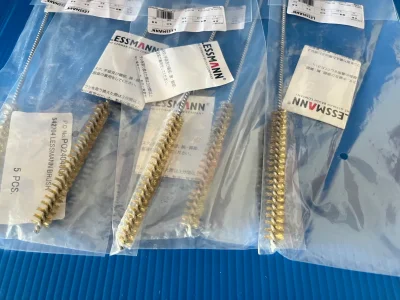 Brush 12 x 100 mm "LESSMANN" #542704 (แปรง)