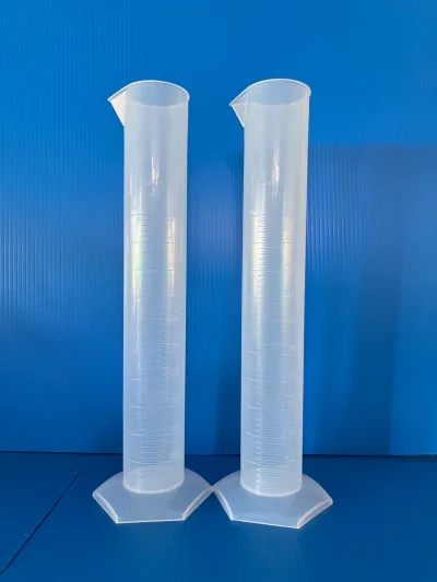 Cylinder plastic size 500 ml., "Polylab"