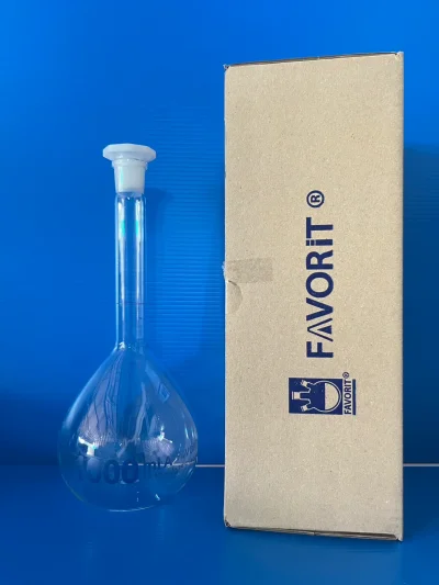 Volumetric flask ,PE stopper ,A,1000 ml.,"Favorit"