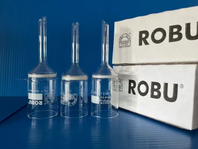Filter funnel, Porosity 2, capc. 50 ml., "Robu"