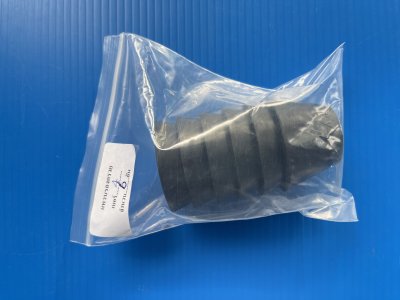 Rubber for Buchner funnel, No.4,50x32x32mm.(บxลxส), "Pyrex"