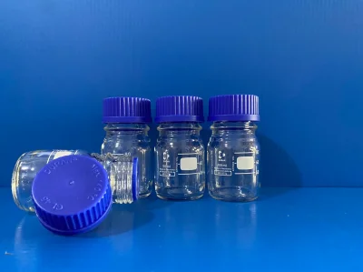 Laboratory Bottle, size 100 ml, screw cap "Duran"