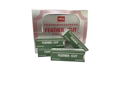 ใบมีดขนนก