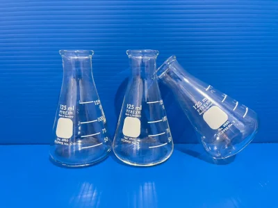 Erlenmeyer flask, size 125 ml., "Pyrex"